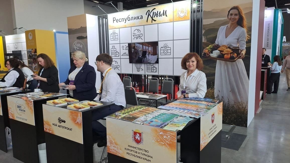 Традиционно стенд Республики Крым объединил Министерство курортов и туризма, представителей администрации г Сак и Ялты, санаторно-курортные организации, туроператоров на выставке "Интурмаркет"
